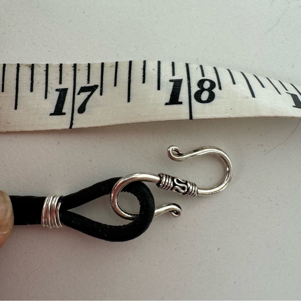 Artisan Blue Gray Labradorite Gem Pendant on Black Leather Cord Necklace NEW - Picture 14 of 16